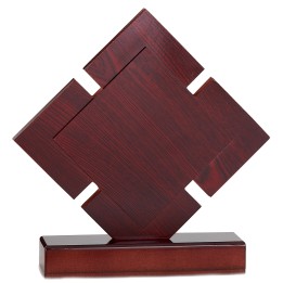 TROFEO MADERA 19 CM (GP1-5)