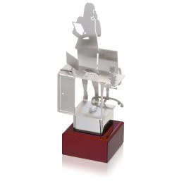TROFEO SOLDART OFICINISTA 22 cm