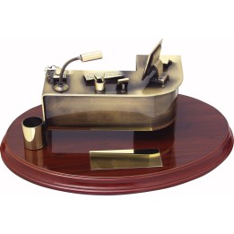 TROFEO SOLDART OFICINISTA 24 x 17 cm