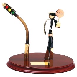 TROFEO SOLDART POLICIA 24 x 17 cm