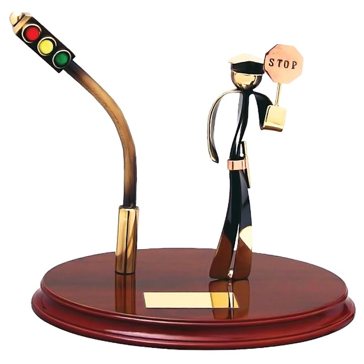 TROFEO SOLDART POLICIA 24 x 17 cm