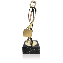 TROFEO SOLDART EJECUTIVO 18 cm