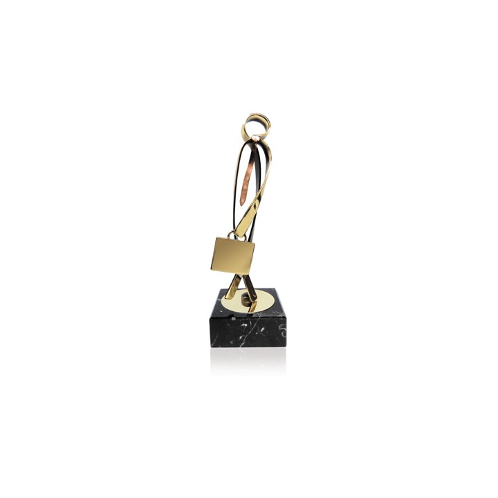 TROFEO SOLDART EJECUTIVO 18 cm