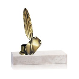 TROFEO SOLDART LITERATURA 23 cm