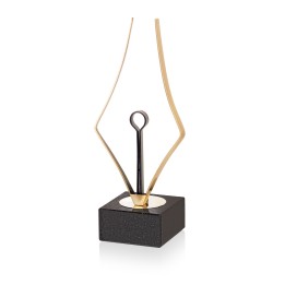 TROFEO SOLDART LITERATURA 23 cm